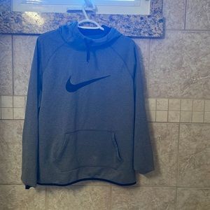 Nike Dri-Fit XL Hooded Sweater